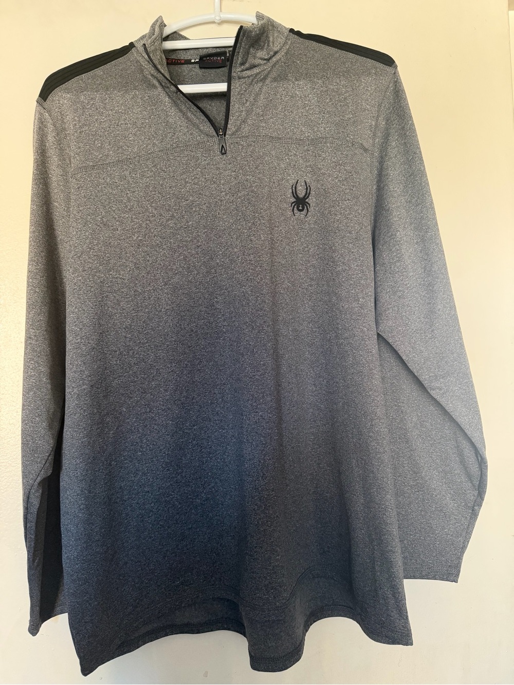 Quarter Zip Performance Pullover Size Large - Picture 6 of 13